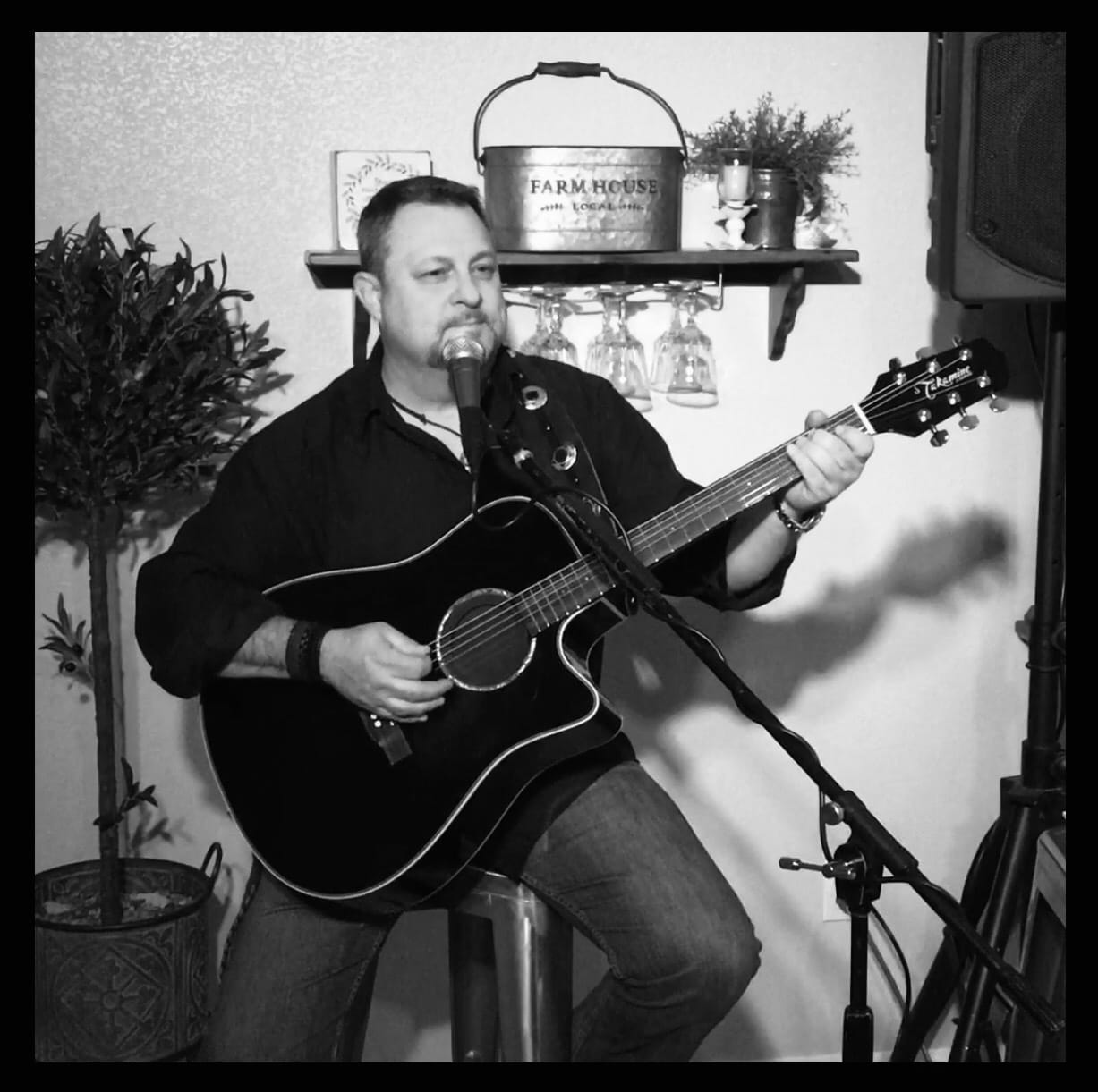 Live Music with Rick Foell!
